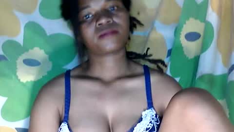 aminah01 online show from 12-02-25, 11:48