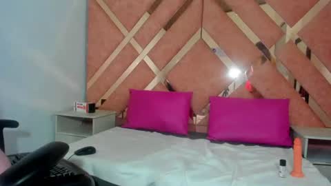 amira xx2 online show from 07-05-26, 07:32