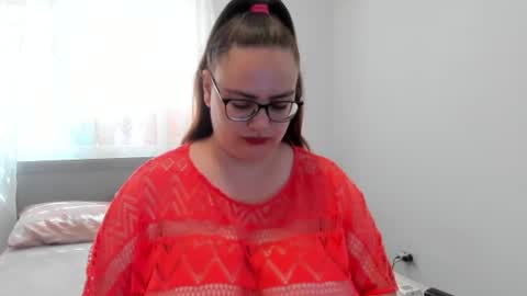 Snapshot of amiravyxen chatting on 07-07-26, 07:56 Amira Vyxen online show from 07-07-26, 07:56