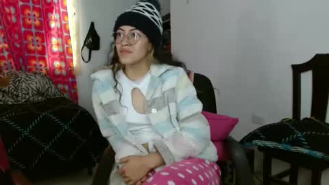 Snapshot of amitlu_ chatting on 12-03-24, 02:05 amitlu_ online show from 12-03-24, 02:05