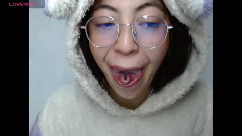 Snapshot of amitlu_ chatting on 12-24-24, 03:49 amitlu_ online show from 12-24-24, 03:49