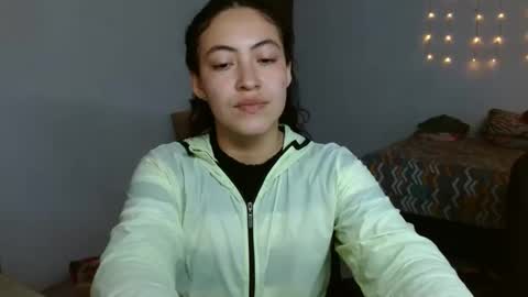 Snapshot of amitlu_ chatting on 02-18-25, 10:36 amitlu_ online show from 02-18-25, 10:36