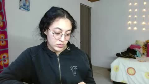 Snapshot of amitlu_ chatting on 03-03-25, 10:52 amitlu_ online show from 03-03-25, 10:52