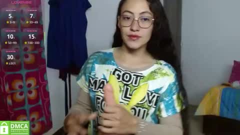 Snapshot of amitlu_ chatting on 11-26-25, 12:11 amitlu_ online show from 11-26-25, 12:11