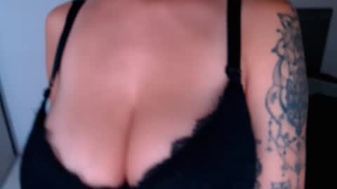 diana online show from 05-15-26, 11:23