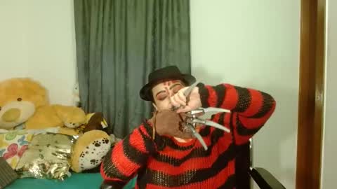 Snapshot of ammbaar1 chatting on 10-14-25, 01:50 Ambaar online show from 10-14-25, 01:50