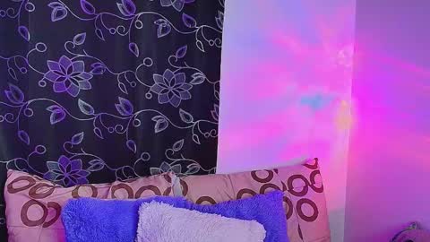 Ammelie online show from 01-13-26, 11:32