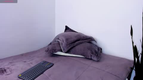 ammy online show from 09-09-25, 02:38