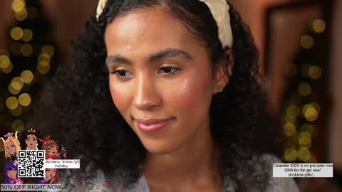 Snapshot of amnie_ chatting on 12-19-24, 11:25 RETURN 30TH 100 explicit on online show from 12-19-24, 11:25