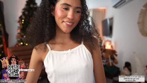 Snapshot of amnie_ chatting on 01-03-25, 01:36 RETURN 30TH 100 explicit on online show from 01-03-25, 01:36