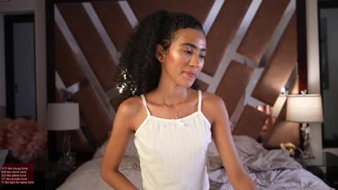 Snapshot of amnie_ chatting on 01-11-25, 05:41 RETURN 30TH 100 explicit on online show from 01-11-25, 05:41