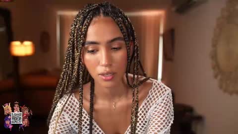 Snapshot of amnie_ chatting on 02-25-25, 07:03 RETURN 30TH 100 explicit on online show from 02-25-25, 07:03