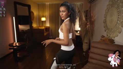 Snapshot of amnie_ chatting on 09-12-25, 09:37 RETURN 30TH 100 explicit on online show from 09-12-25, 09:37