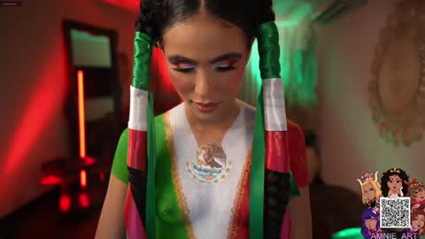 Snapshot of amnie_ chatting on 09-13-25, 08:52 RETURN 30TH 100 explicit on online show from 09-13-25, 08:52