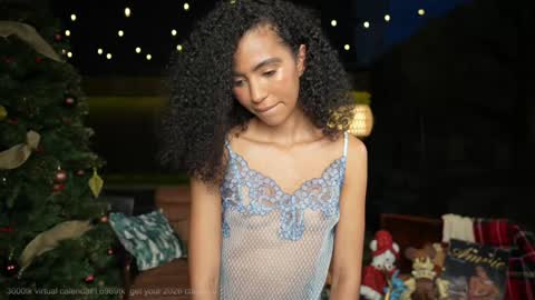 Snapshot of amnie_ chatting on 12-15-25, 10:58 RETURN 30TH 100 explicit on online show from 12-15-25, 10:58