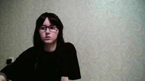 Amomira honeyx online show from 11-08-25, 12:38