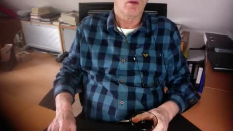 Amor2200 online show from 02-12-26, 10:10