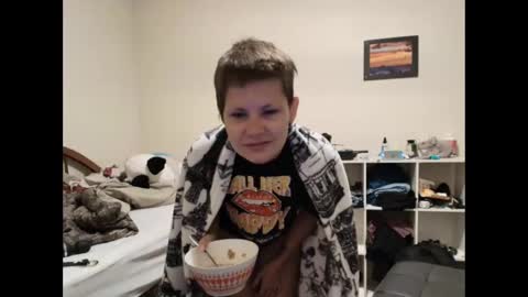 Snapshot of amoramystic chatting on 09-23-25, 03:09 Amora Mystic online show from 09-23-25, 03:09