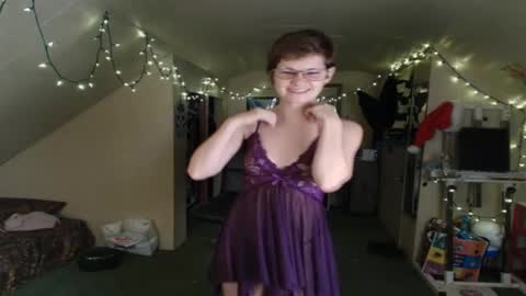 Snapshot of amoramystic chatting on 11-30-25, 04:49 Amora Mystic online show from 11-30-25, 04:49