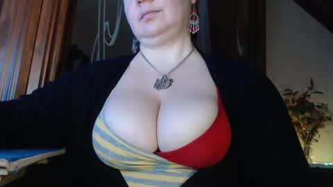 amorelara online show from 02-02-25, 06:58