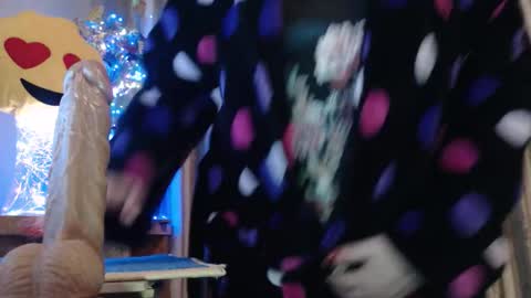 amorelara online show from 02-22-26, 07:40