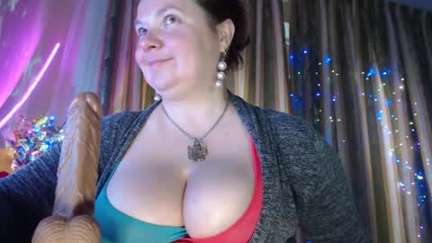 Snapshot of amorelara chatting on 06-23-26, 02:04 amorelara online show from 06-23-26, 02:04
