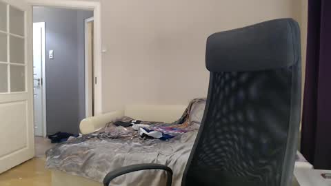 miss unforgettable online show from 12-29-24, 02:52