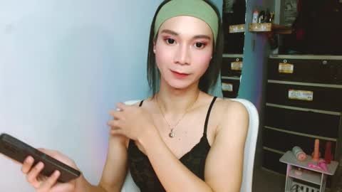 Snapshot of amorous_tina chatting on 10-24-25, 07:10 Tina online show from 10-24-25, 07:10