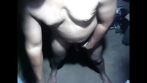 Snapshot of amorousr chatting on 02-05-25, 05:41 SubboyShivan online show from 02-05-25, 05:41