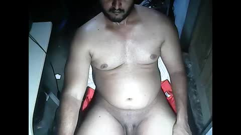 Snapshot of amorousr chatting on 11-04-25, 05:17 SubboyShivan online show from 11-04-25, 05:17