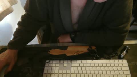 amslave4f online show from 02-09-26, 10:08