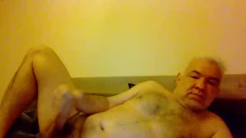 Snapshot of amstel69 chatting on 02-08-25, 08:42 amstel69 online show from 02-08-25, 08:42