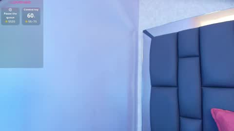 amy__wats0n online show from 04-11-26, 07:07