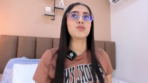 amy__wats0n online show from 05-29-26, 07:12