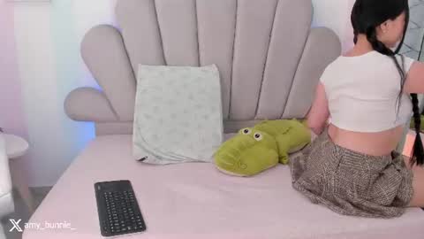 Amy online show from 07-06-26, 10:01