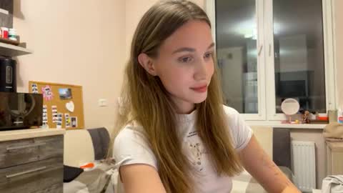 Amy Chill online show from 12-04-25, 04:48