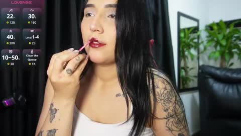 Snapshot of amy_fox2 chatting on 10-26-25, 02:01 Amy online show from 10-26-25, 02:01