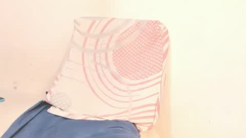 Snapshot of amy_isabella chatting on 02-22-25, 05:57 amy online show from 02-22-25, 05:57