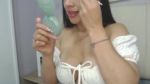 Amy online show from 02-19-25, 05:16