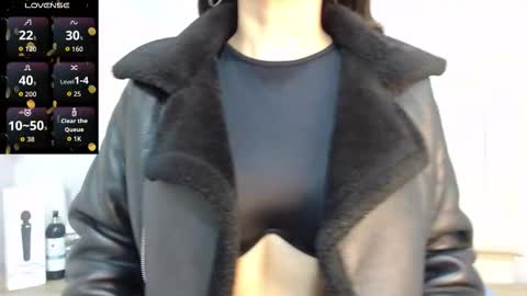 Amy online show from 02-23-26, 01:19