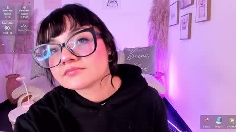 Snapshot of amy_lit chatting on 09-27-25, 07:30 Hello I am Allison Welcome to my room and let is have a good time together whith me online show from 09-27-25, 07:30