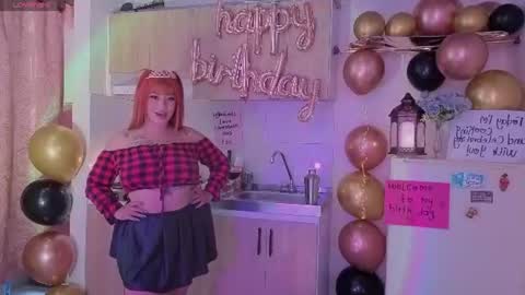 Little Slut Nicolee online show from 06-09-26, 09:37
