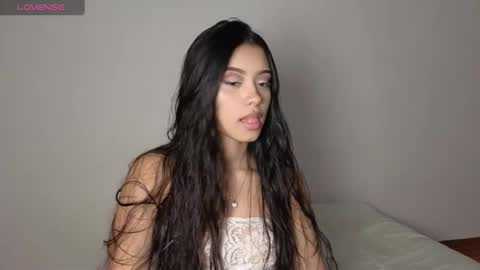 amy_nova01 online show from 01-13-26, 10:37