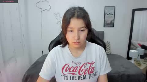 Amy sophia 3 online show from 09-11-25, 11:32