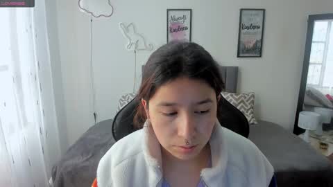 Amy sophia 3 online show from 09-25-25, 11:47