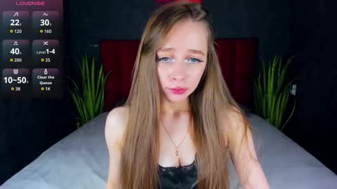 Snapshot of amy_vayne chatting on 09-30-25, 07:19 Amy online show from 09-30-25, 07:19