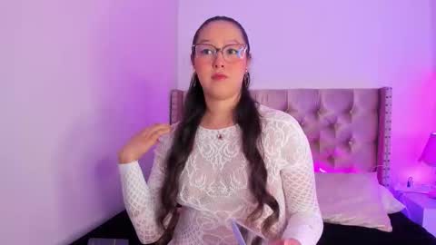 Amy Adams online show from 01-15-26, 05:12