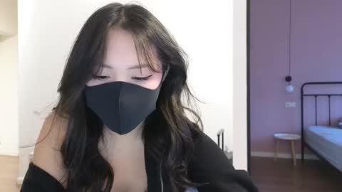 Snapshot of amyalwayshere chatting on 02-10-25, 04:30 girl next door named Amy online show from 02-10-25, 04:30