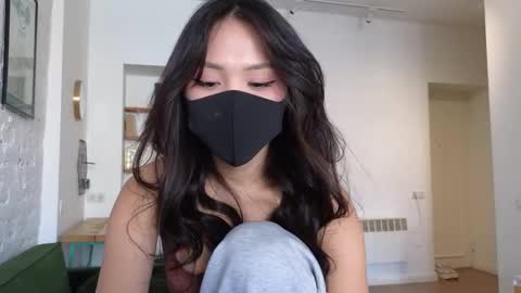 Snapshot of amyalwayshere chatting on 02-10-25, 07:36 girl next door named Amy online show from 02-10-25, 07:36