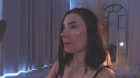 Amy Armstrong online show from 11-06-25, 08:32